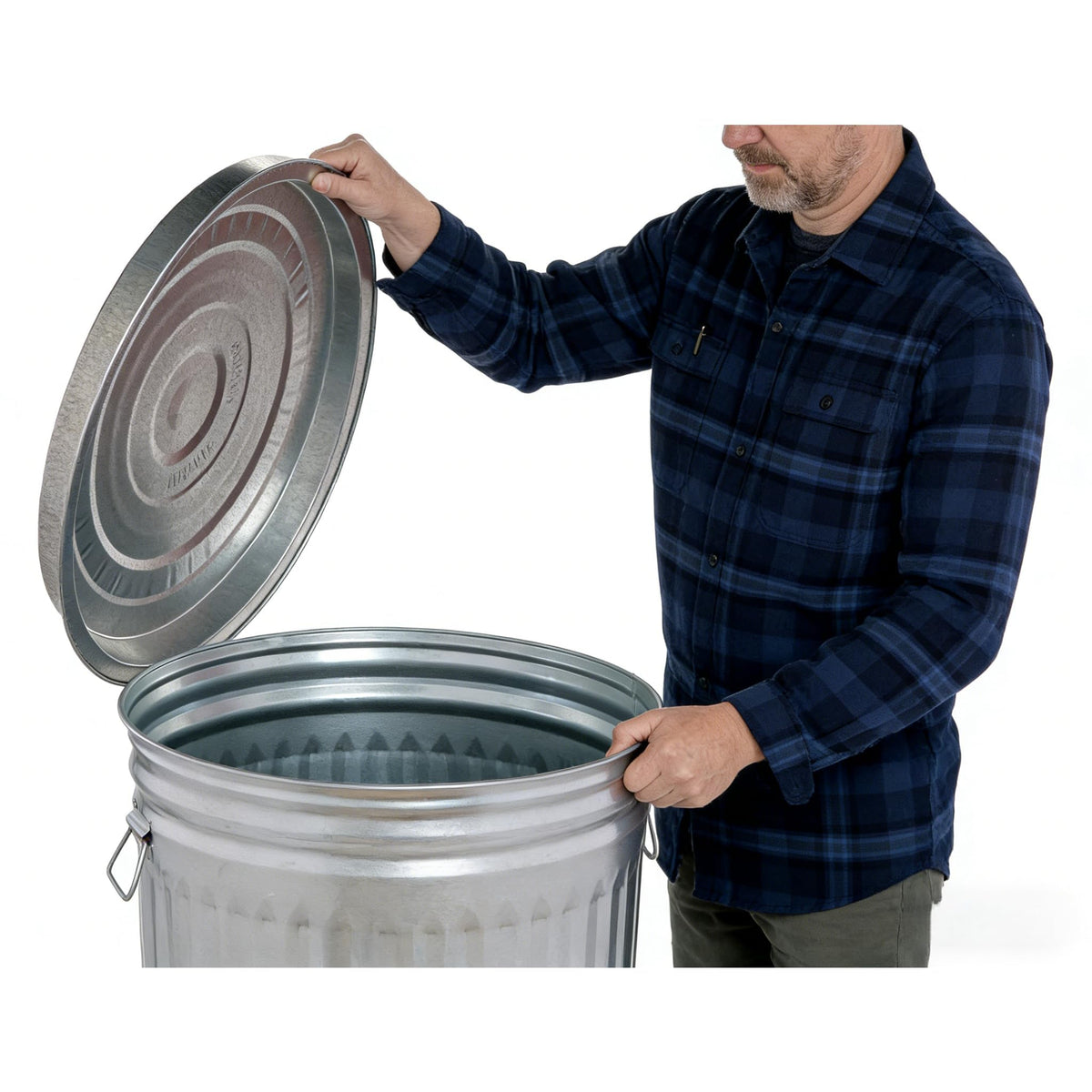 31 Gallon Galvanized Steel Trash Can with Lid J91801