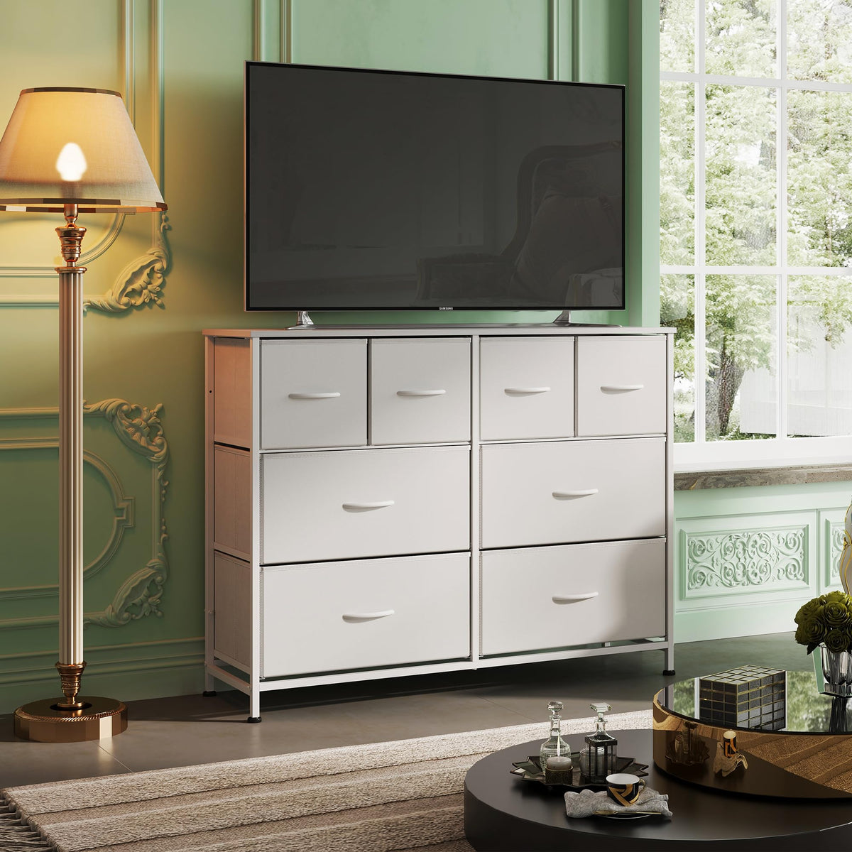 White 8 Drawer Dresser H900